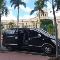 Abu Dhabi Airport pickup image